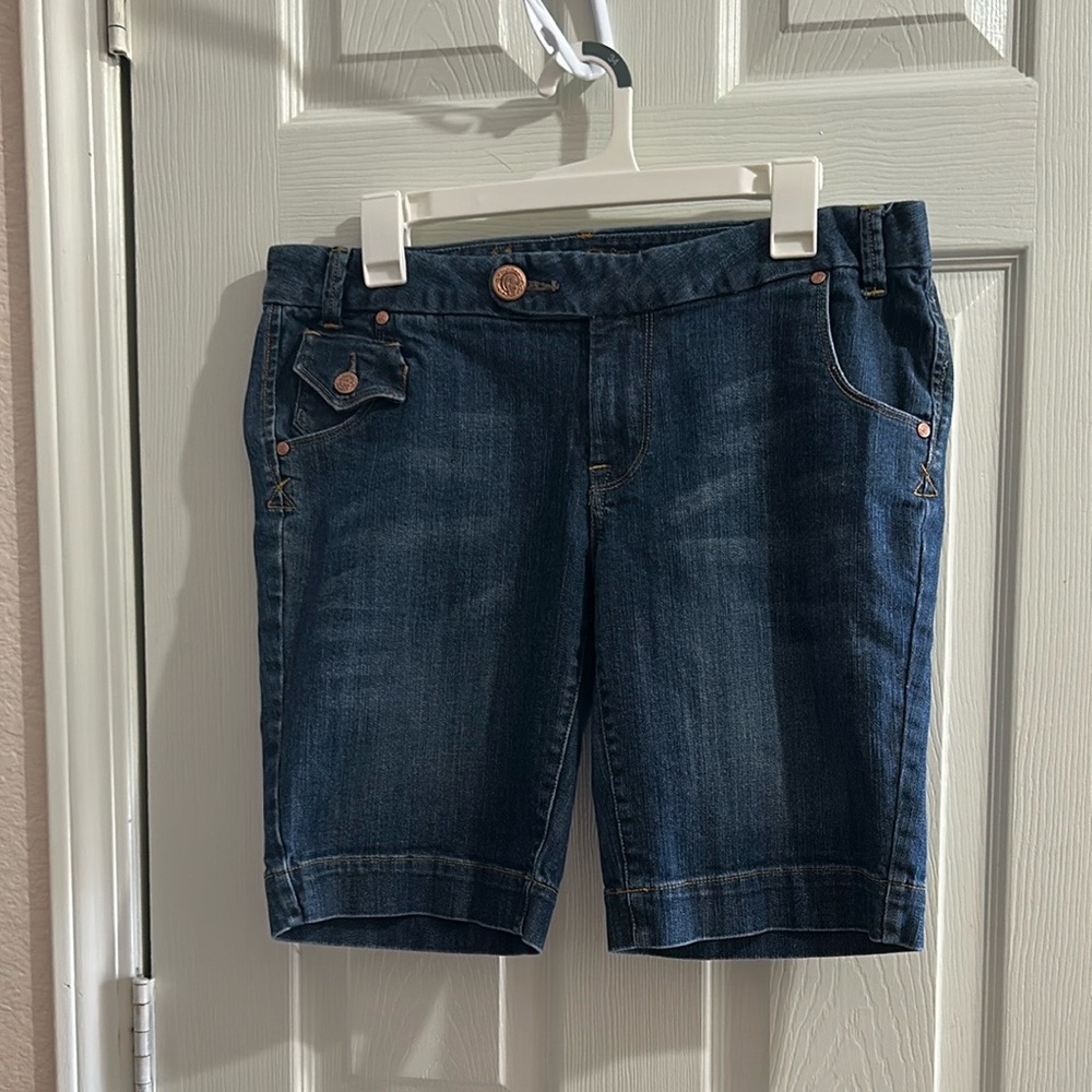 Ellemenno Pair Of Women’s Denim Dark Wash With Visible Stitching Details Sz 13